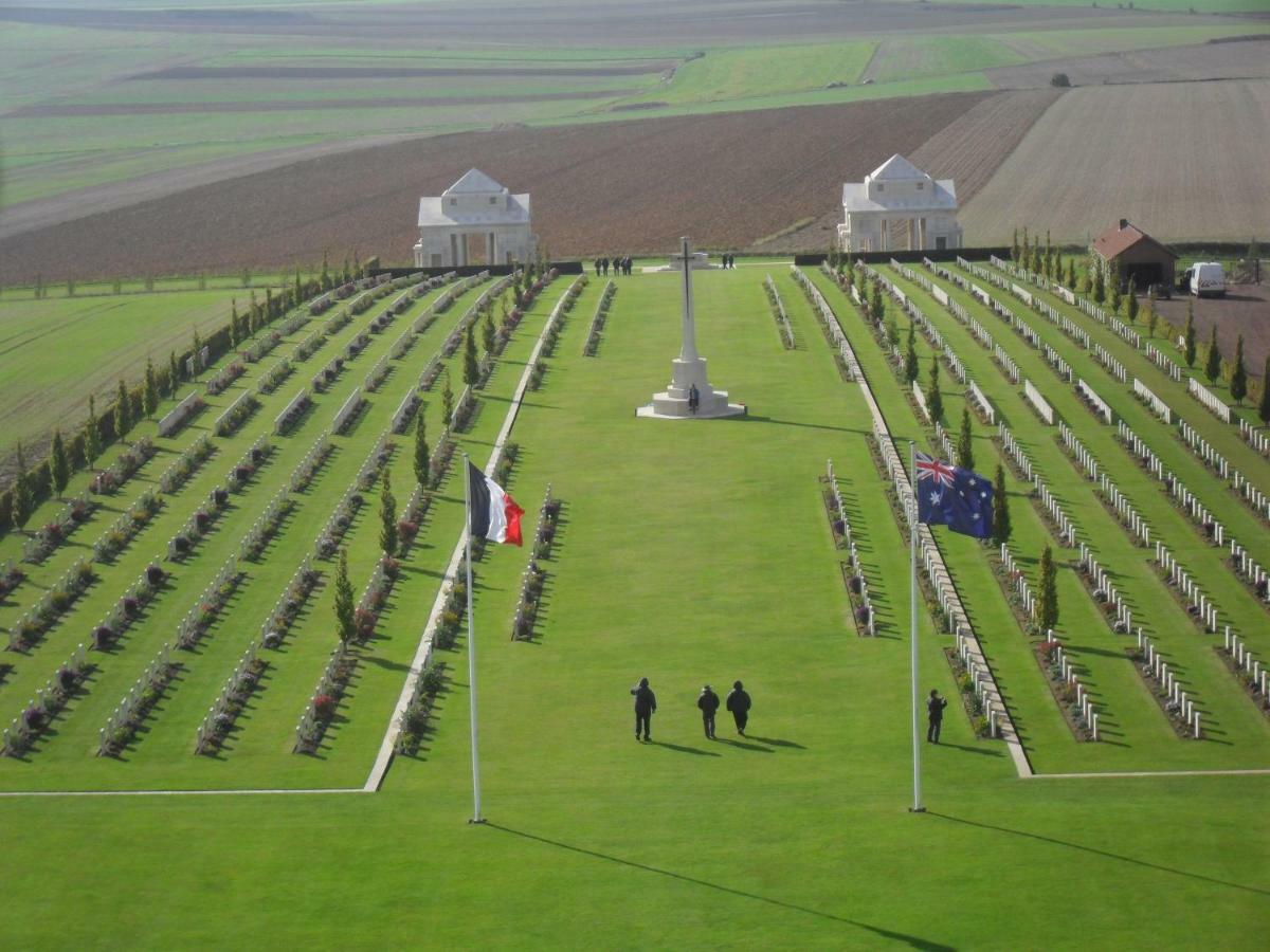 شقة Le Gite De Beatrice Et Laurent Villers-Bretonneux المظهر الخارجي الصورة